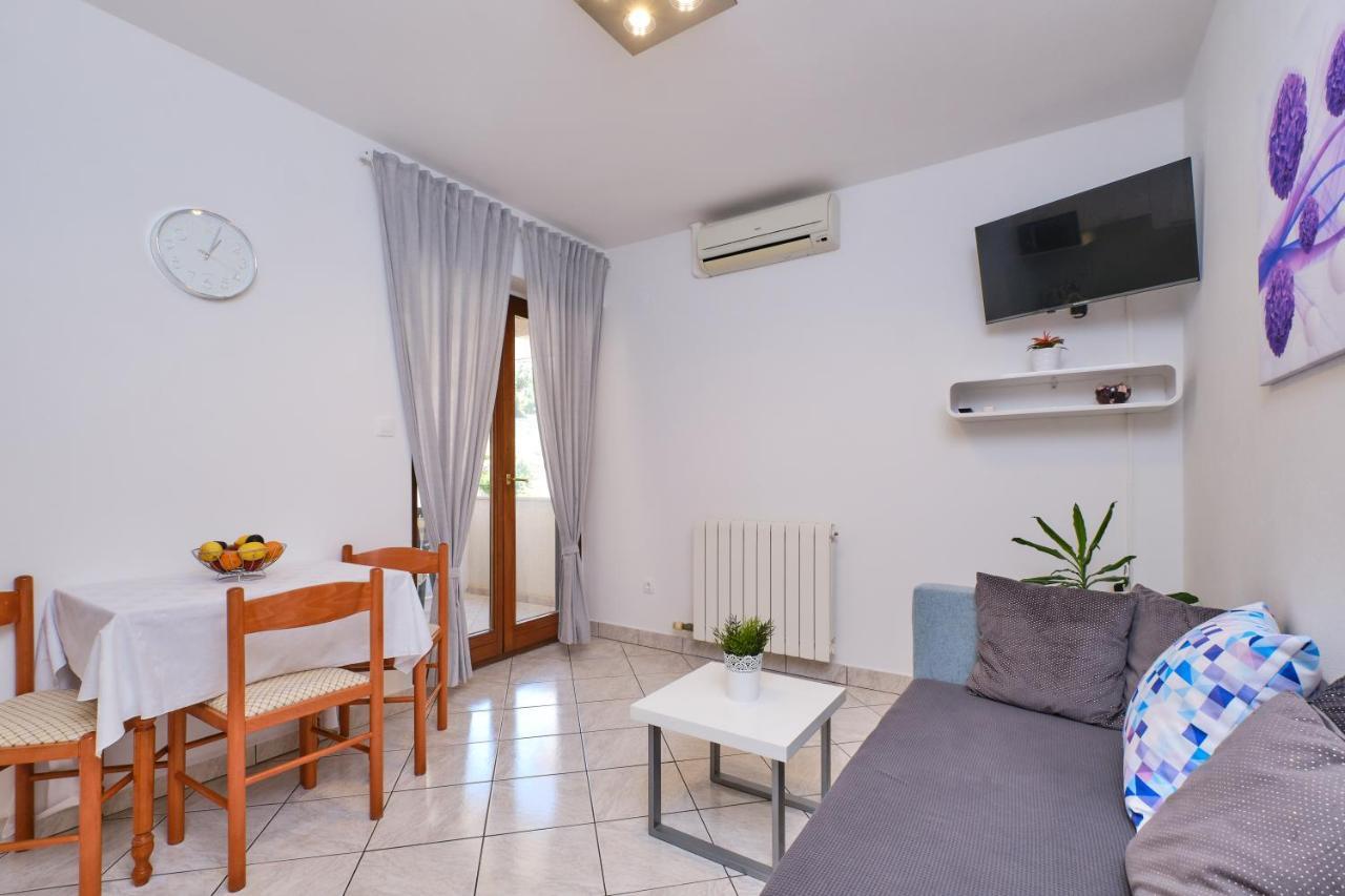 Apartment Budinic Mali Lošinj Exterior foto