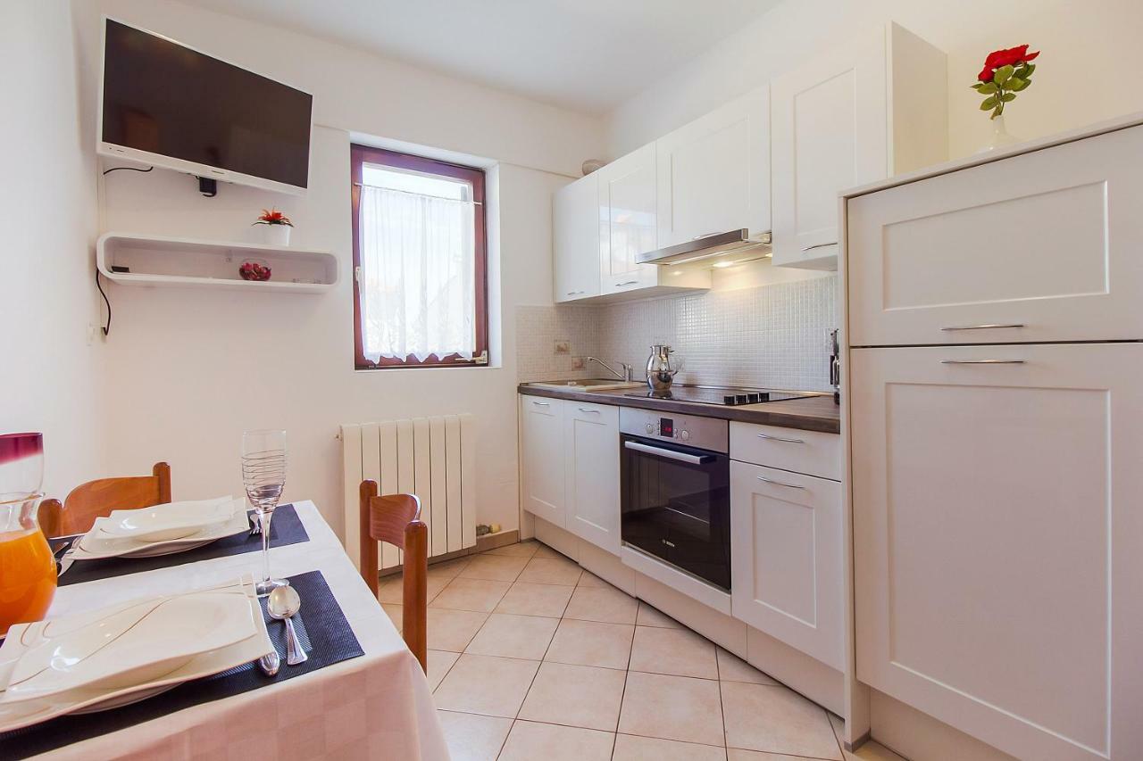 Apartment Budinic Mali Lošinj Exterior foto