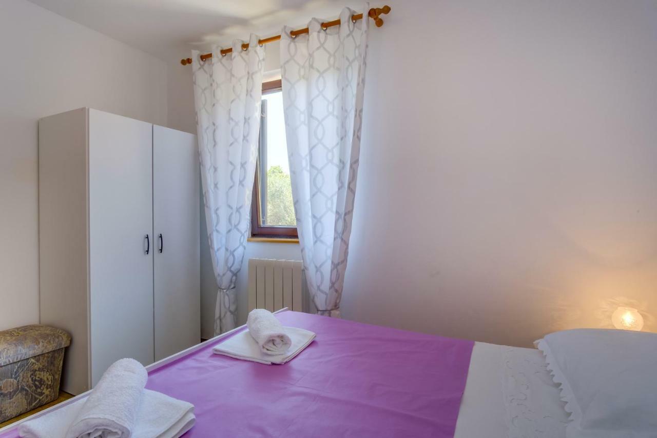 Apartment Budinic Mali Lošinj Exterior foto